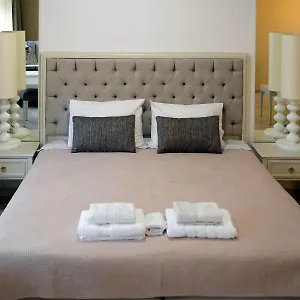 greecerent-lux-ladadika.hotels-of-thessaloniki.com/