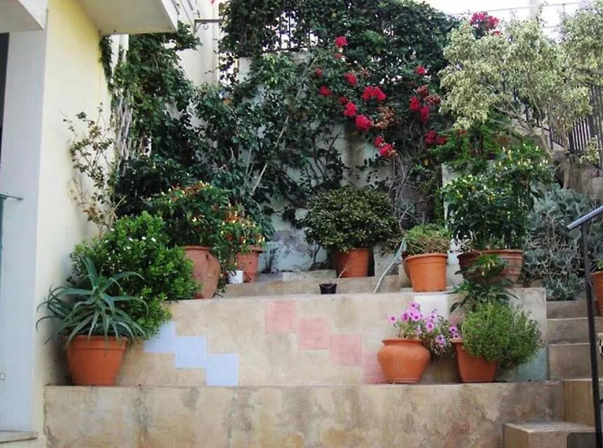 Barbara΄S Apartments Argostoli  Greece